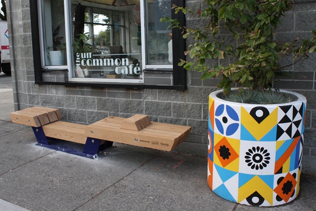 Bench at 477 Powell Street
